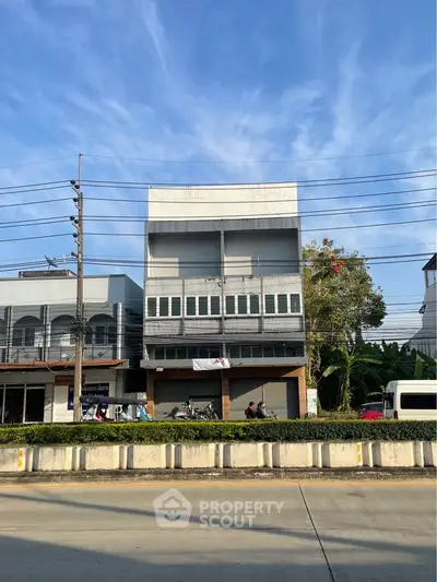 image_rental-30240280