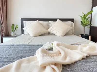  1 Bedroom Condo at Chewathai Ramkhamhaeng-3