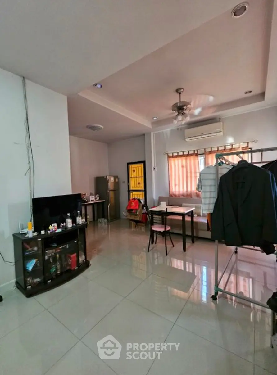 Screenshot 2569-04-18 at 05.26.51.jpg