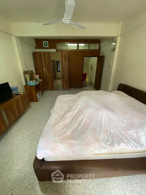 image_rental-27007506