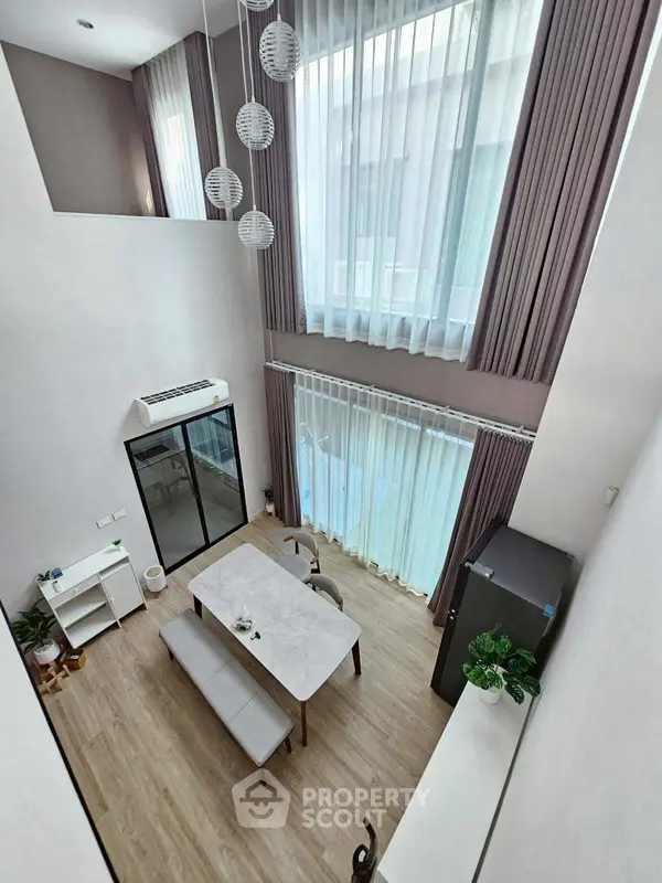 image_rental-25050785