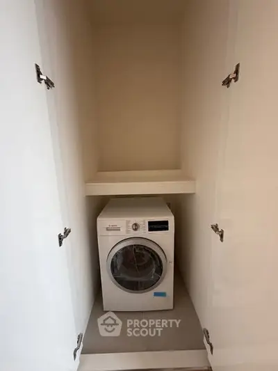 image_rental-28879714