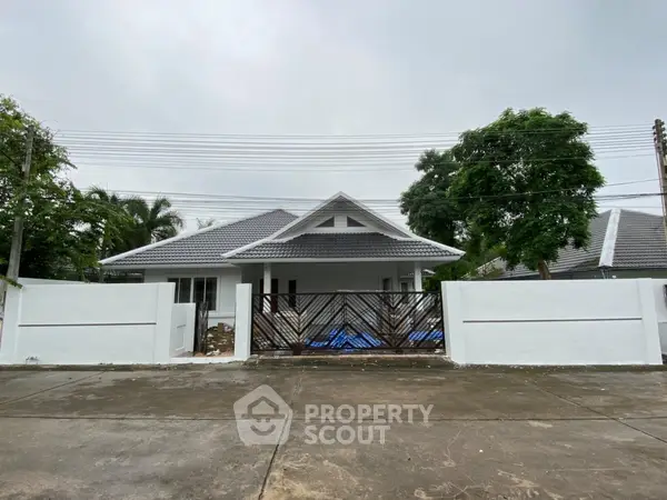 image_rental-13744069