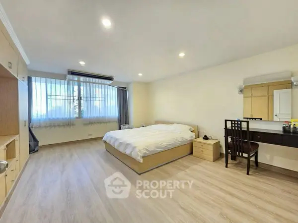 image_rental-29432751