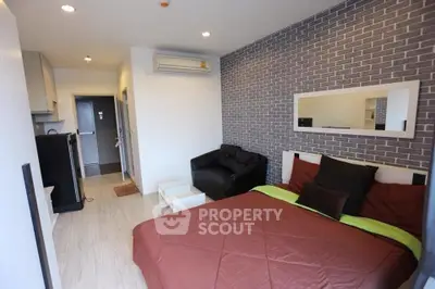  1 Bedroom Condo at Ideo Mobi Sukhumvit-3