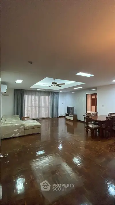 image_rental-28655143