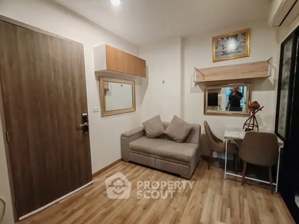 Cozy living room with modern decor and wooden flooring