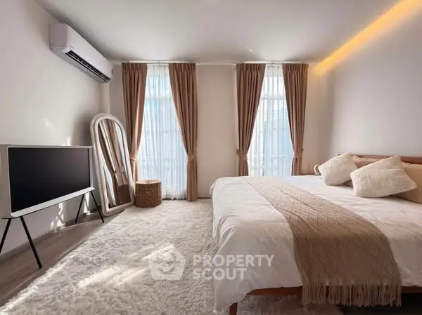 image_rental-26480854