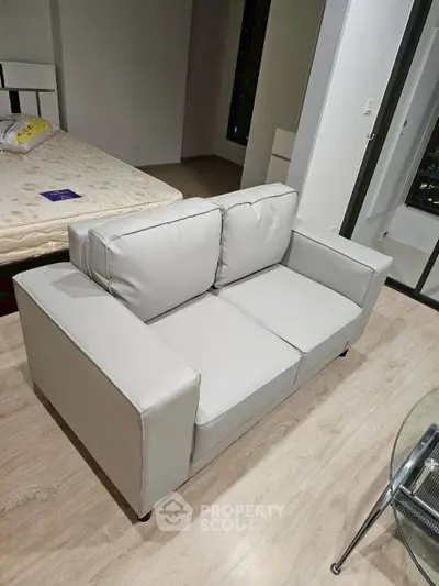 image_rental-28205368