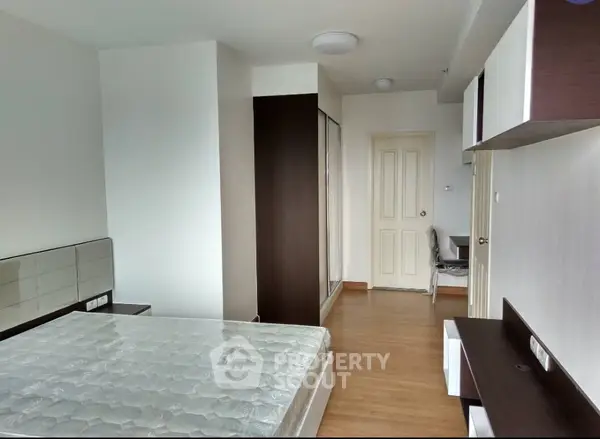 image_rental-8274797