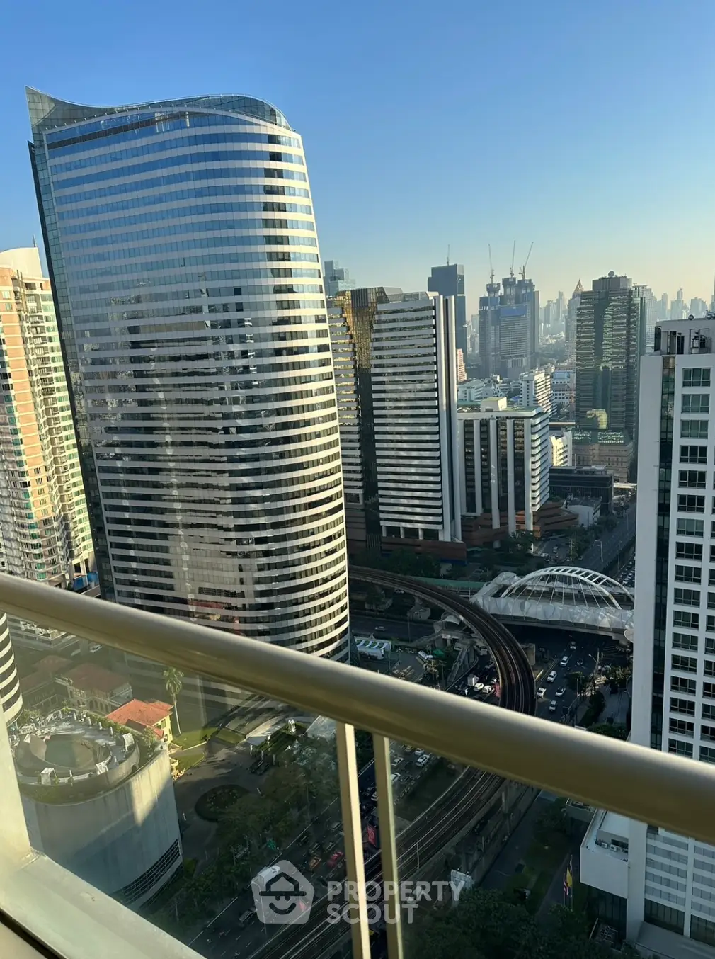 Sky Villas Sathorn