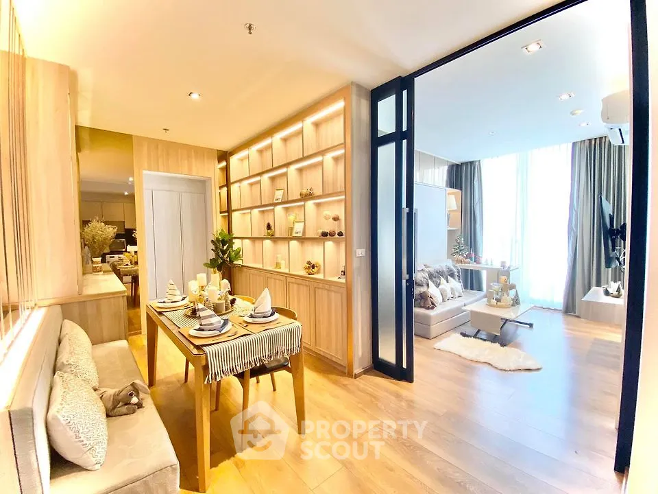  2 Bedrooms Condo at Park 24-1