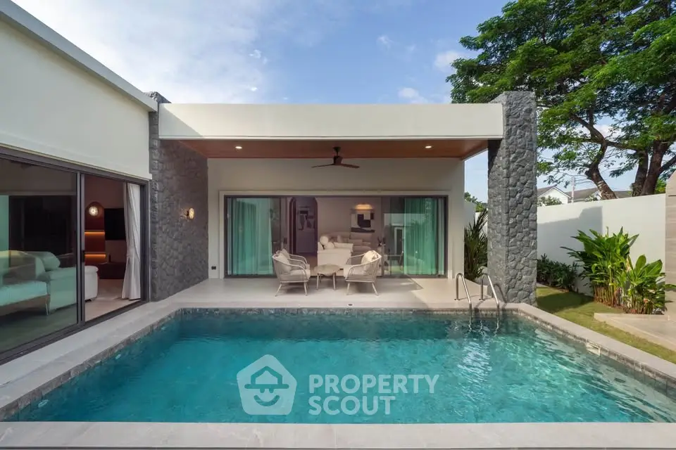 Luxurious villa with private pool and modern design, perfect for relaxation and entertainment.