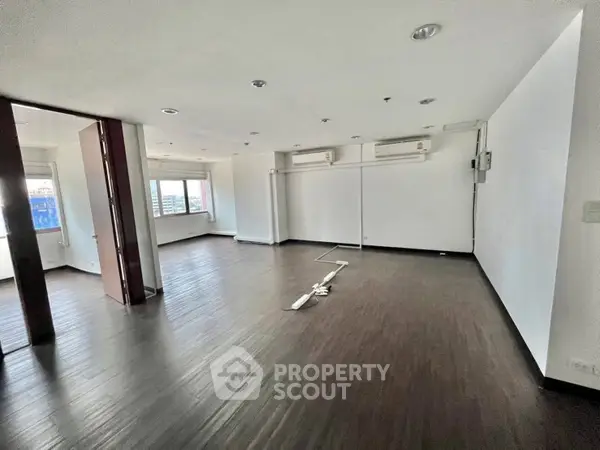 image_rental-30644970