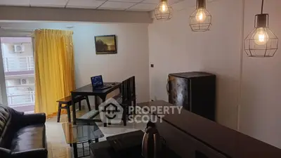 image_rental-28493969