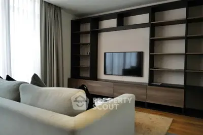 image_rental-30382612