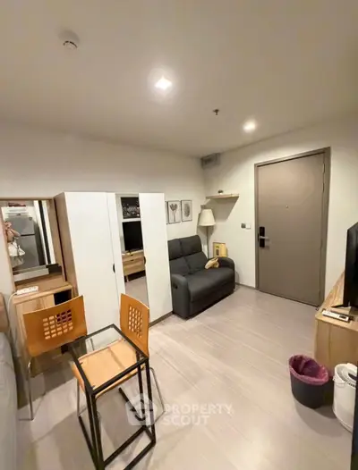 image_rental-28877658