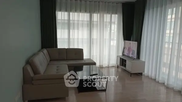 image_rental-17394475