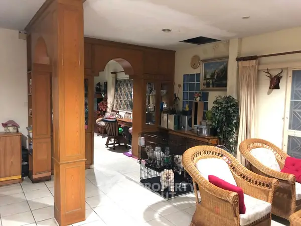 image_rental-11782434