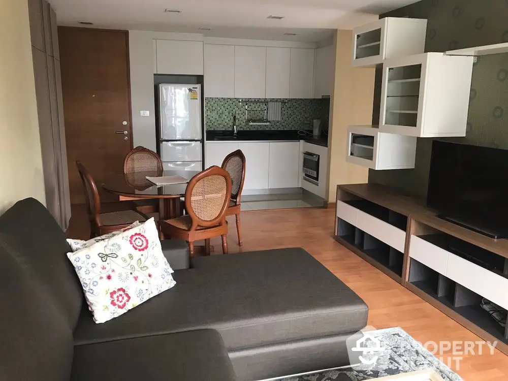  2 Bedrooms Condo at Xvi The Sixteenth-4