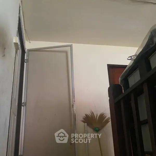 image_rental-7100092