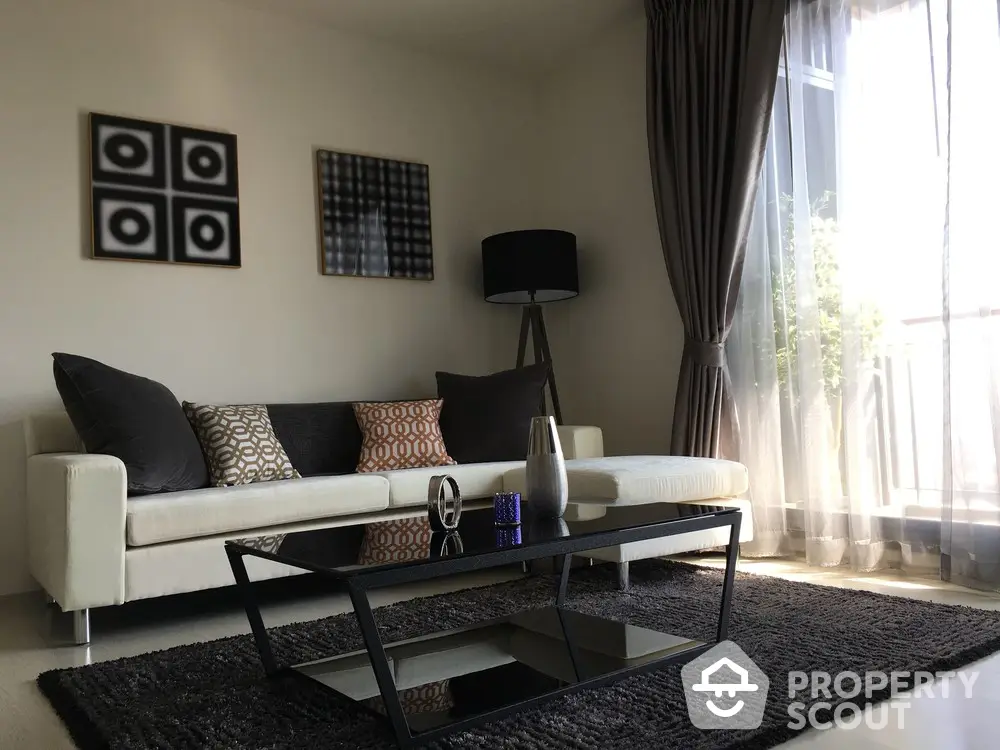  2 Bedrooms Condo at Rhythm Sukhumvit 42-1