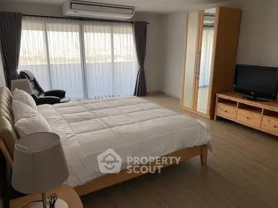  2 Bedrooms Condo at Sarin Place Condominium Bedroom