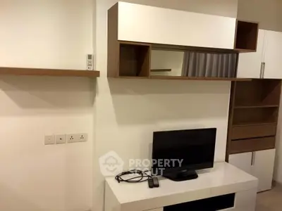  1 Bedroom Condo at Ideo Mobi Sukhumvit-3