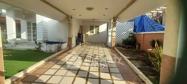 image_rental-27985003