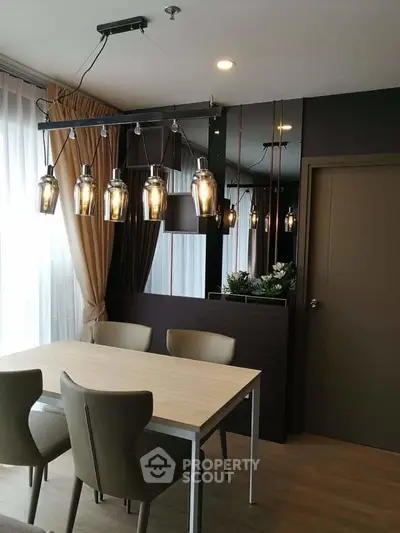 2 Bedrooms Condo -5