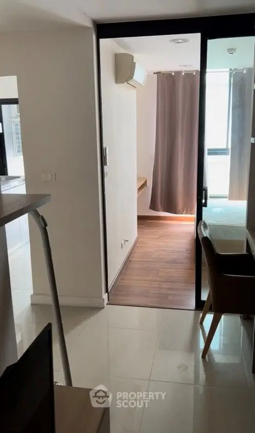 image_rental-9542843