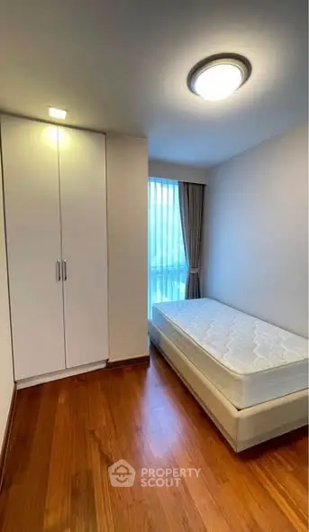 image_rental-29730421