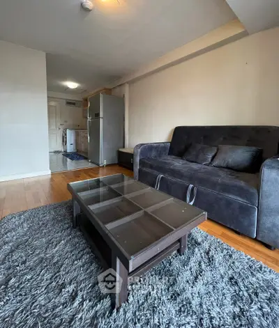 image_rental-8968310