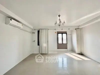 image_rental-29154313