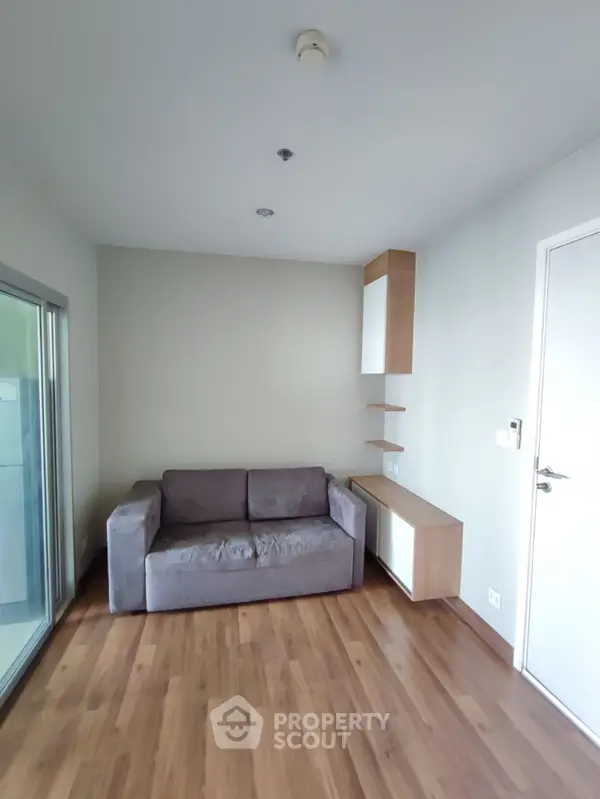 image_rental-11981068