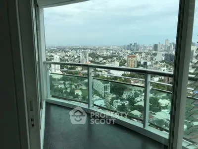  3 Bedrooms Condo at Eight Thonglor Residence Condominium-4