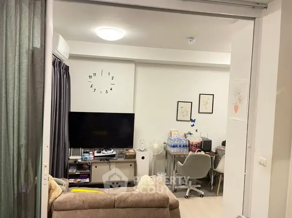 image_rental-8962494