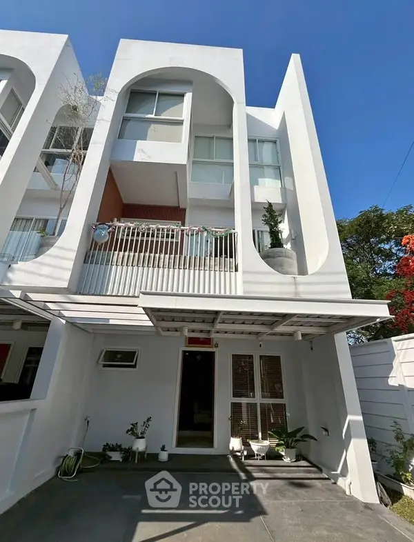 image_rental-29563256