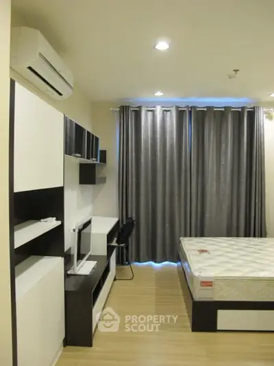  1 Bedroom Condo at The Lighthouse Sathorn Chareonnakorn-2