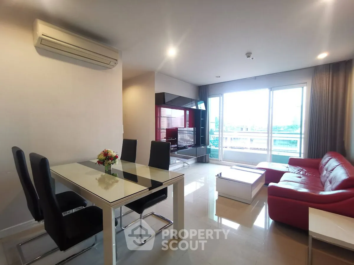 2 Bedrooms Condo at Circle Condominium-1