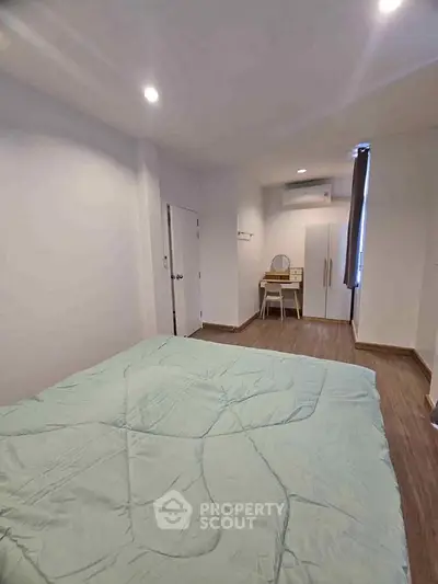 image_rental-27668999