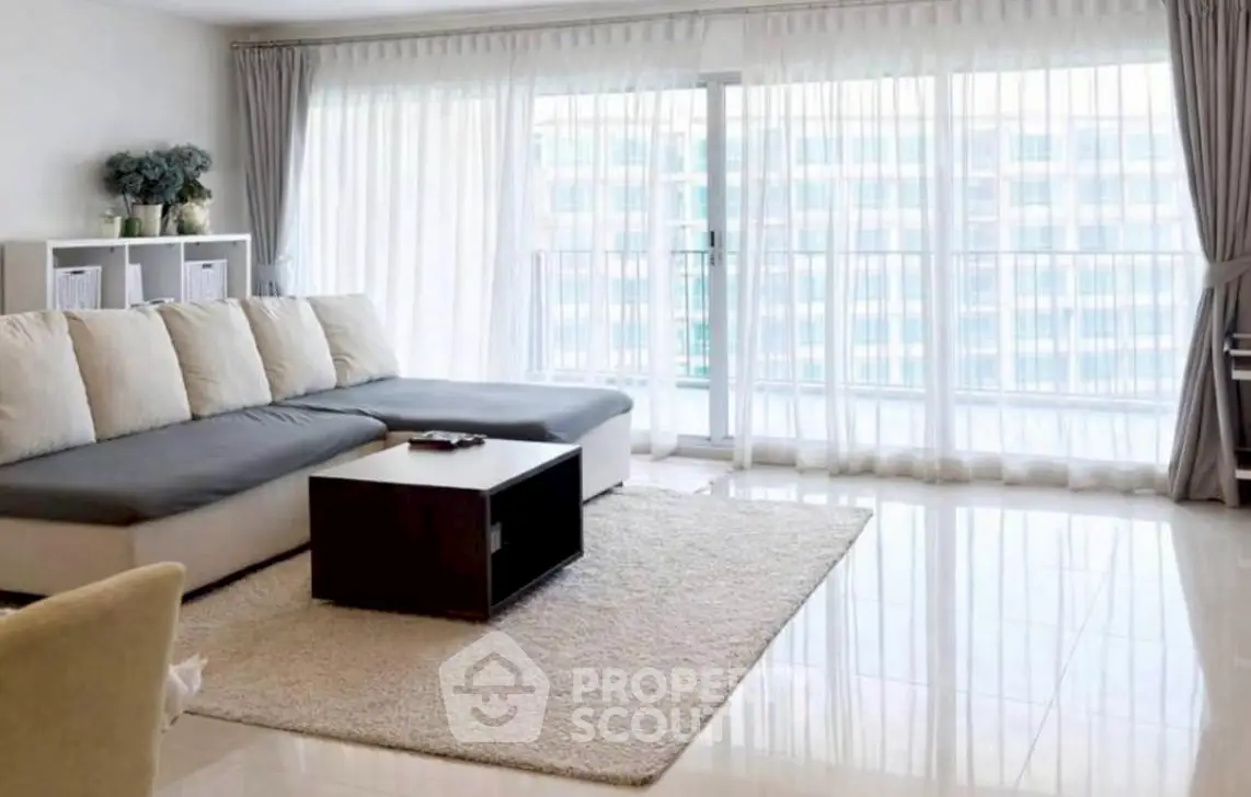 Screenshot 2569-03-23 at 22.11.23.jpg