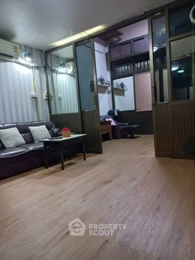 image_rental-27234278