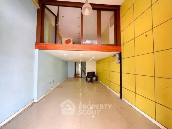 image_rental-17785820