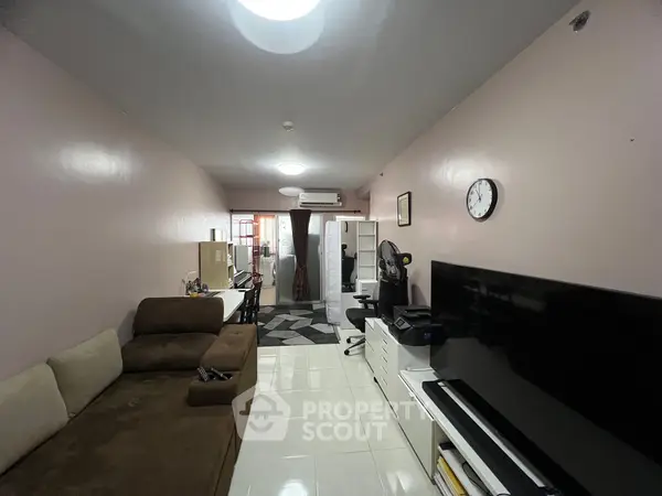 image_rental-22971147