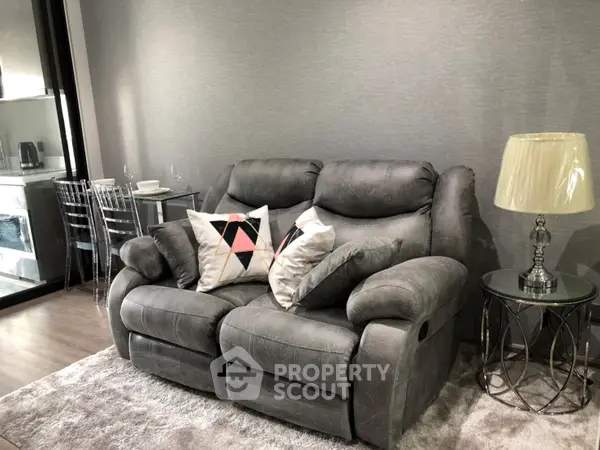 image_rental-5269529