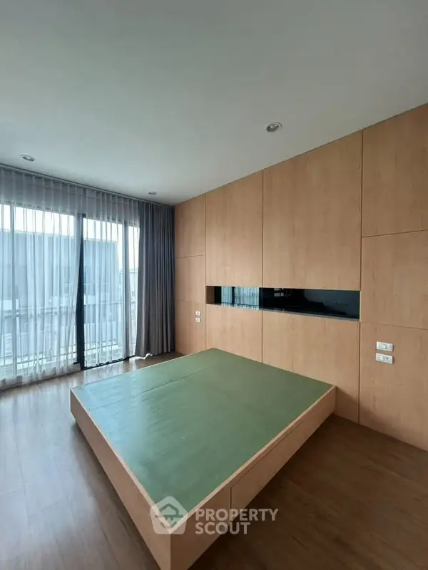 image_rental-30961173