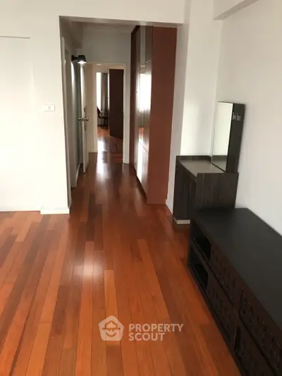  3 Bedrooms Condo -2