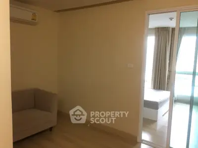  1 Bedroom Condo at Emerald Residence Ratchada-4