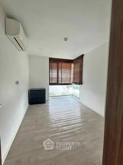 image_rental-30949696